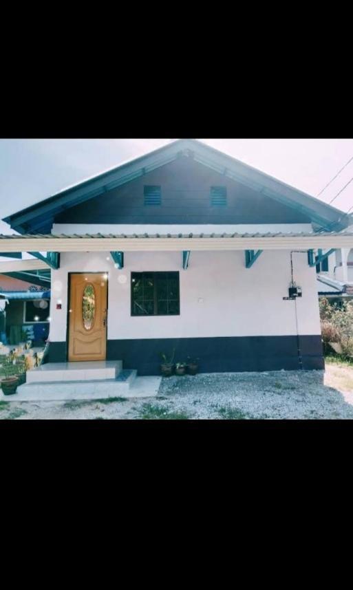Homestay Sri Ladang Kuala Terengganu Ngoại thất bức ảnh